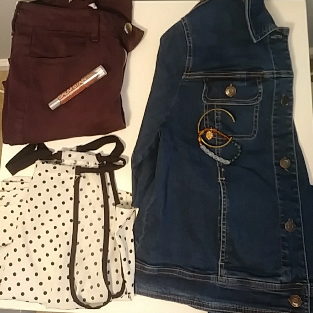 *SOLD* New Petite Denim Jacket