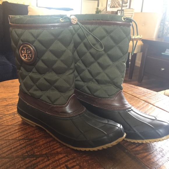 Tory Burch Shoes - Tory Burch winter boots - rare