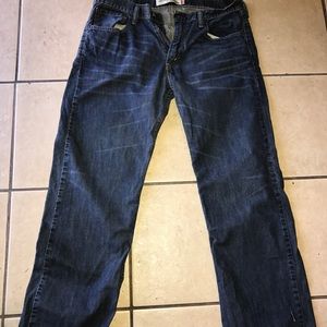 Men's Levi's jean .
