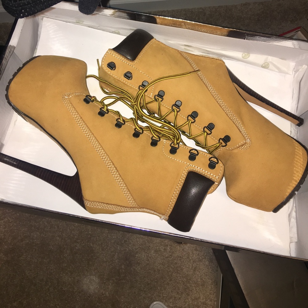Zigi NY boots.