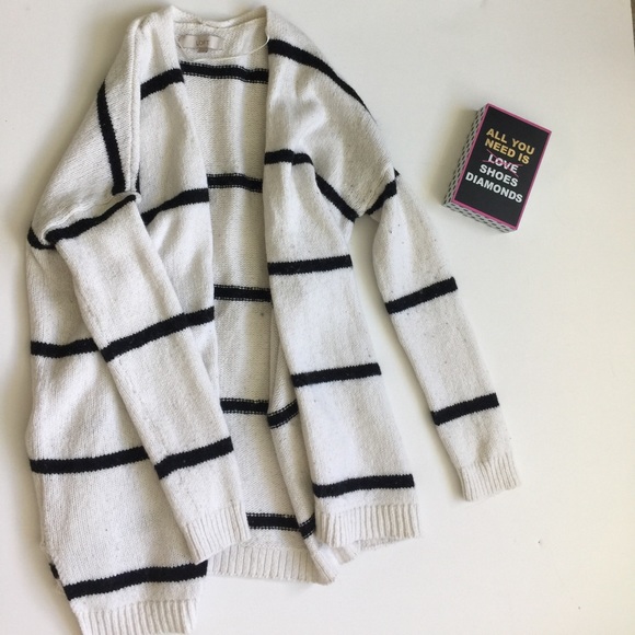 LOFT Sweaters - LOFT Cardigan