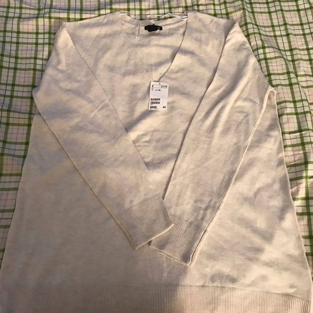 H&M soft knit sweater.