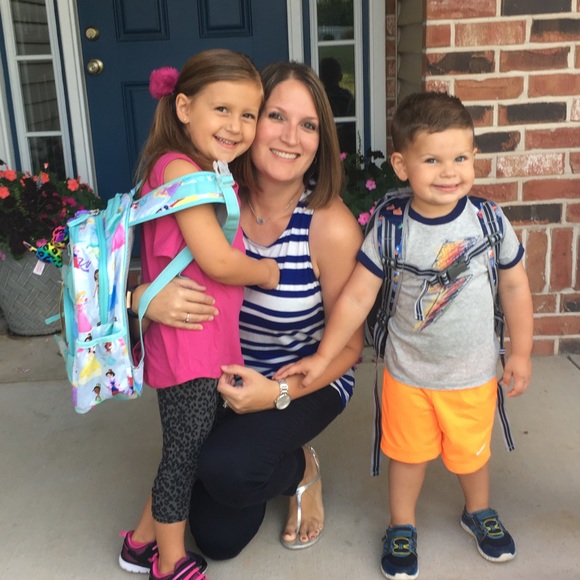 Meet your Posher, Sara - Picture 1 of 1