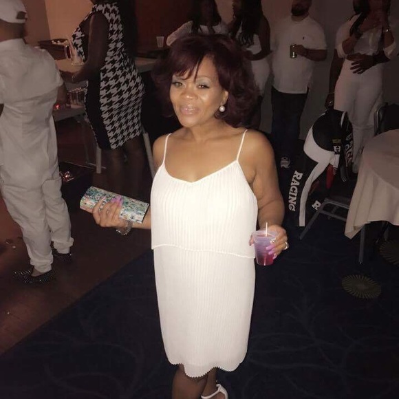 Meet your Posher, Pl - Picture 2 of 8