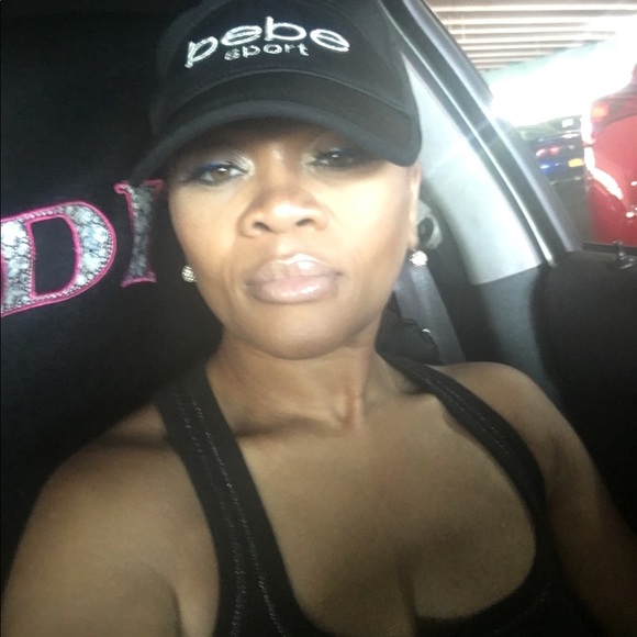 Meet your Posher, Pl - Picture 3 of 8