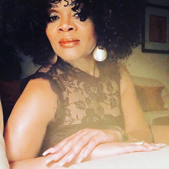 Meet your Posher, Pl - Picture 4 of 8