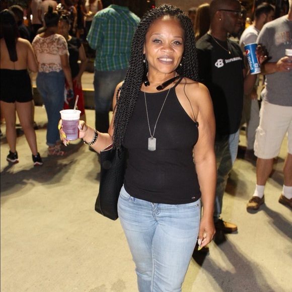 Meet your Posher, Pl - Picture 8 of 8