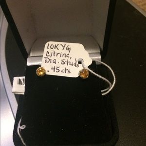 NWT 10K Yellow Gold Citrine Diamond Stud earrings
