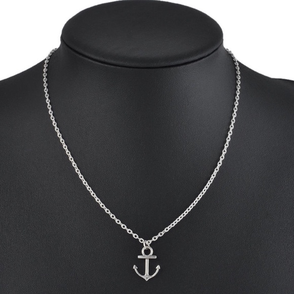 ⚓Silver Nautical Anchor Pendant Necklace - Picture 2 of 3