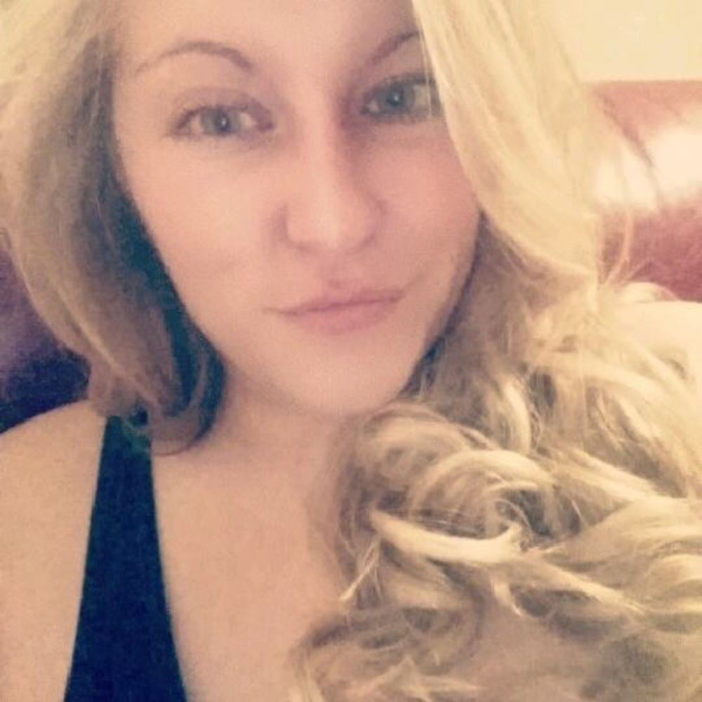 Meet your Posher, Kira