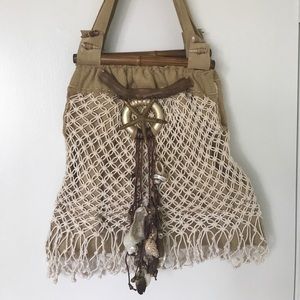 ONE OF A KIND HANDMADE NATURAL BAG. XXL. CREAM.