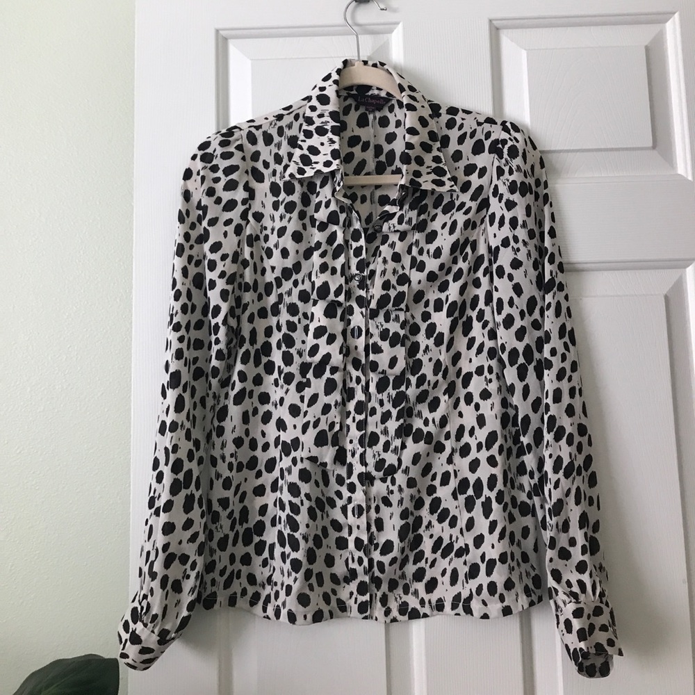 Two printed shirts, buy one get one free.