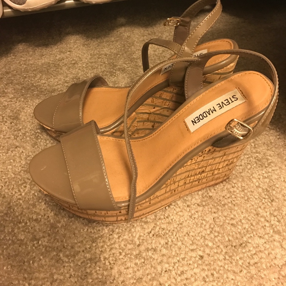Steve Madden Wedges