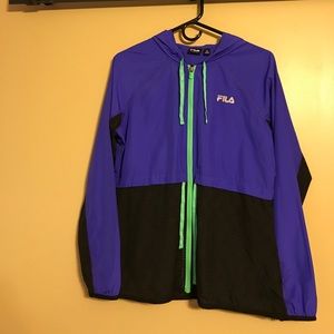 Fila jacket w hood.