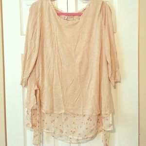 Cute light weight top