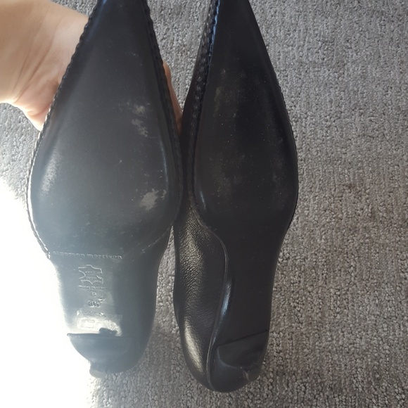 Sigerson Morrison 1 inch heel point toe shoe - Picture 2 of 3