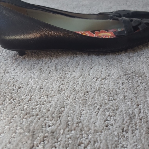 Sigerson Morrison 1 inch heel point toe shoe - Picture 3 of 3