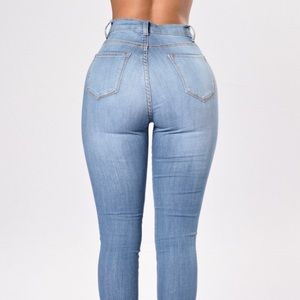 SOLD Sophie High Waist Jegging