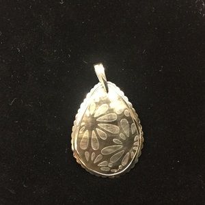 Silpada pendant