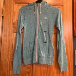 NIKE NWT Zipper hoodie Sweater Small