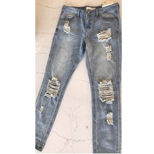 ⭐️NEVER WORN⭐️ UNPUBLISHED PIPER GIRLFRIEND JEAN