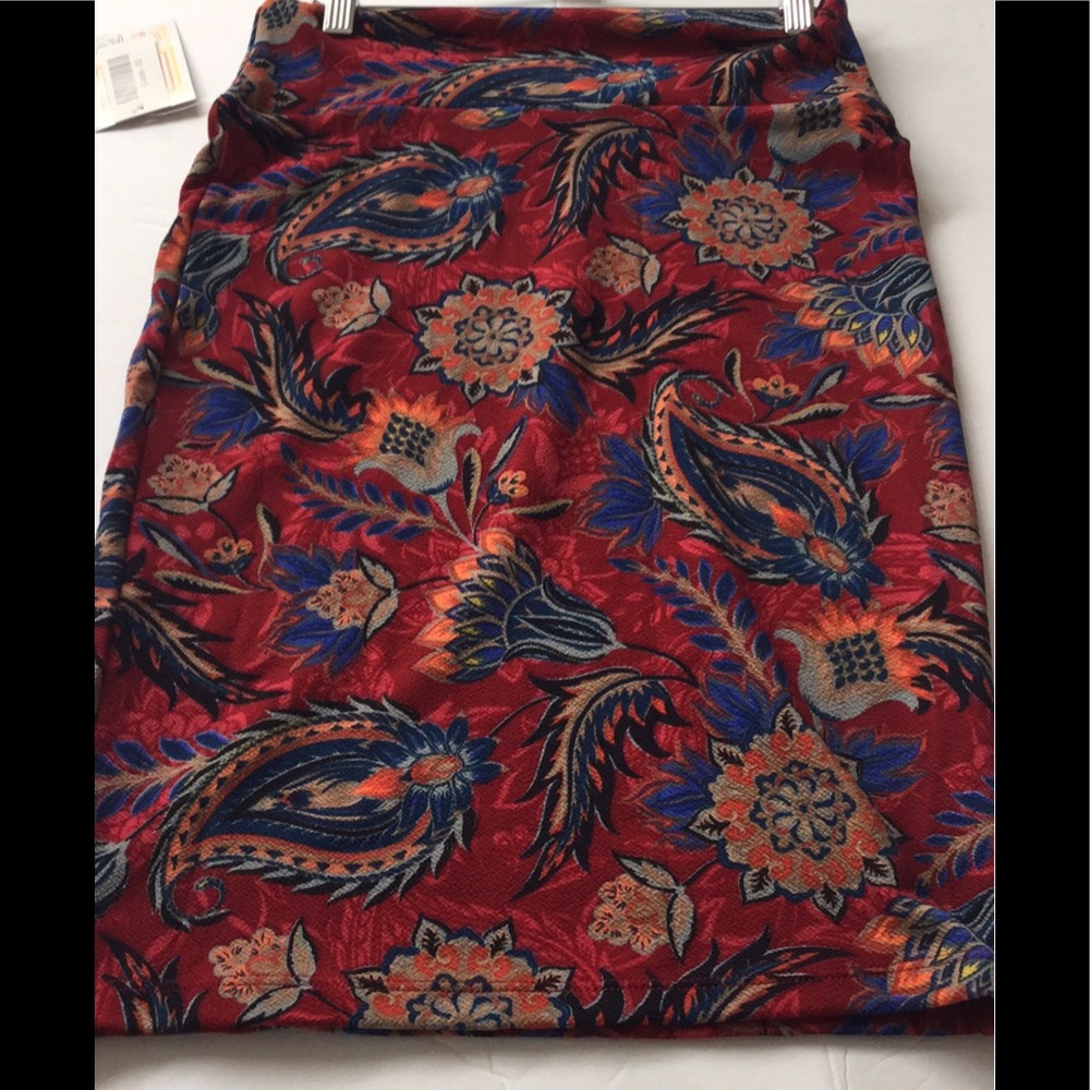 LuLaRoe Cassie pencil skirt
