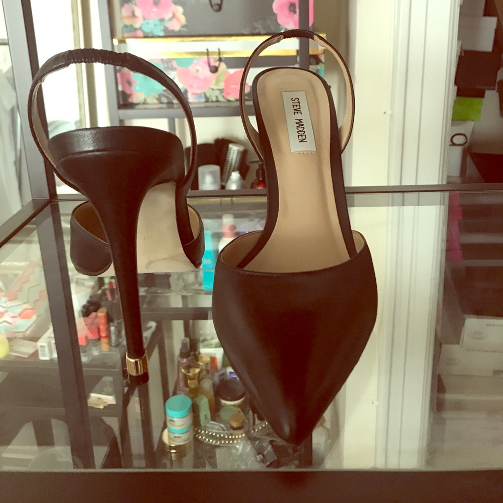 Steve Madden pumps