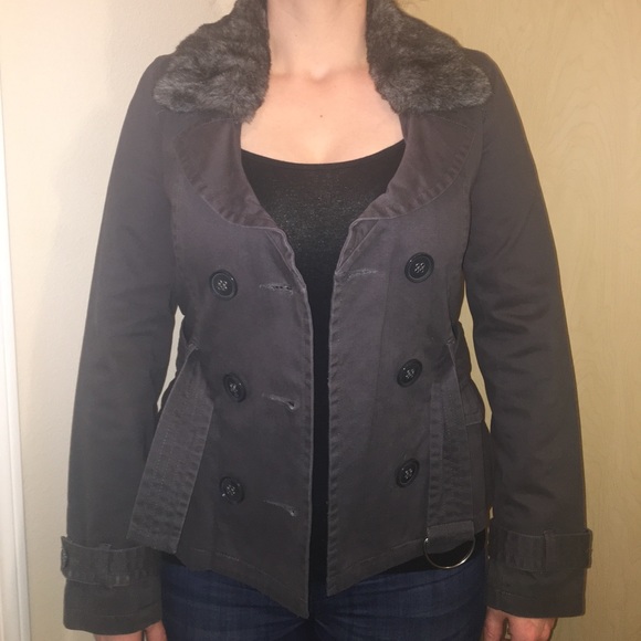 Gray jacket - Picture 2 of 7