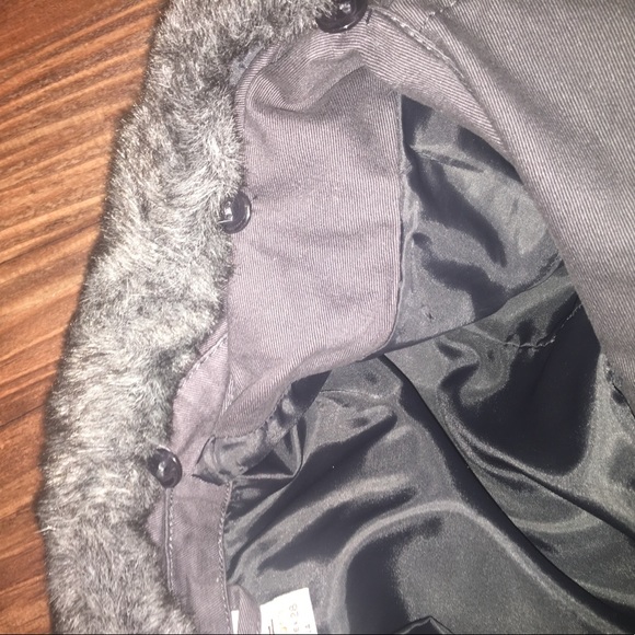 Gray jacket - Picture 7 of 7