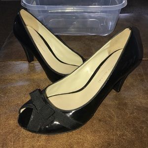 Beautiful and classy black peep toe heels