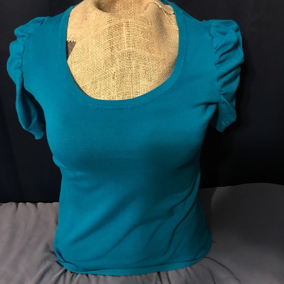 Large Turquoise Short Sleeve Sweater - Picture 1 of 3