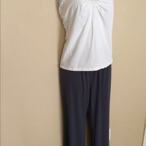 Evelyn pants size 10. Flare leg.