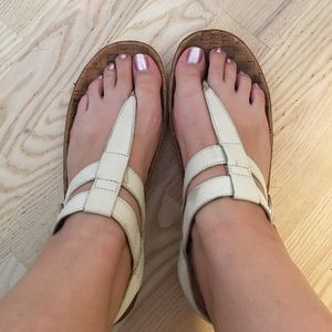MUST GO! White Born sandals