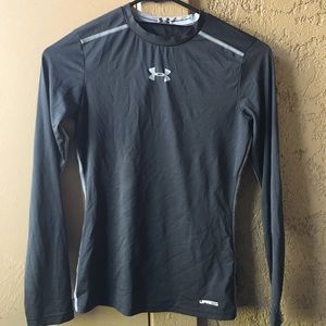 Boys Under Armour Heat Gear Long Sleeve.