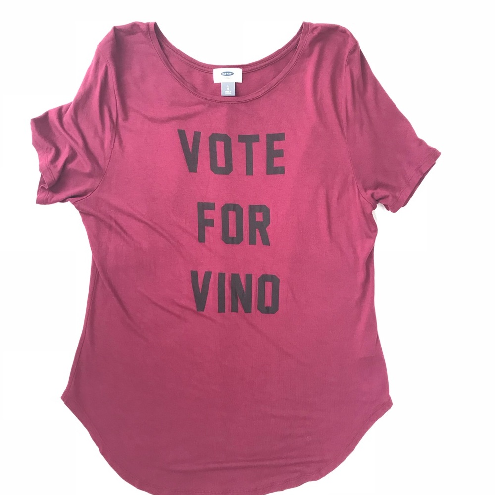 Vino Graphic Tee