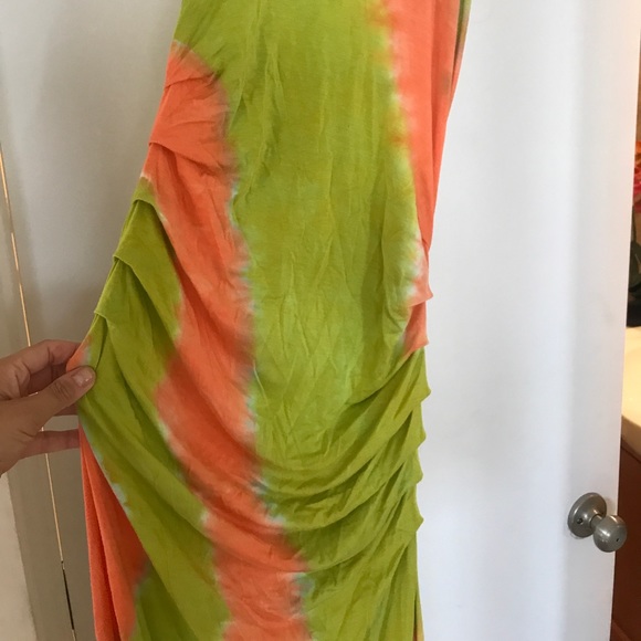 Beautiful green and orange maxi dress - Picture 3 of 3