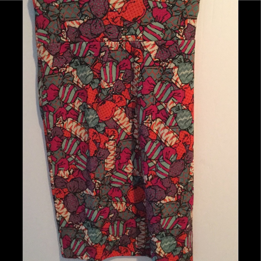 LuLaRoe Cassie skirt