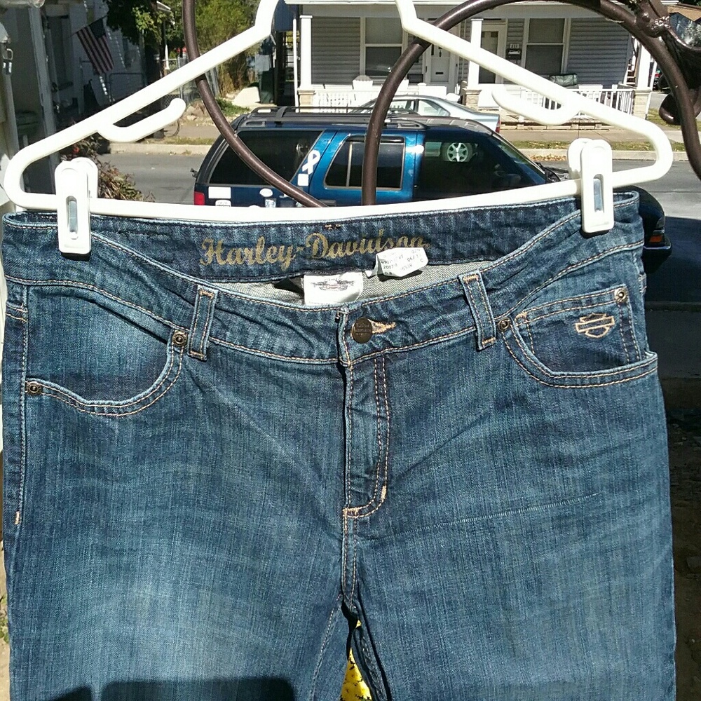 Harley Davidson Medium Wash Jeans - Picture 2 of 3