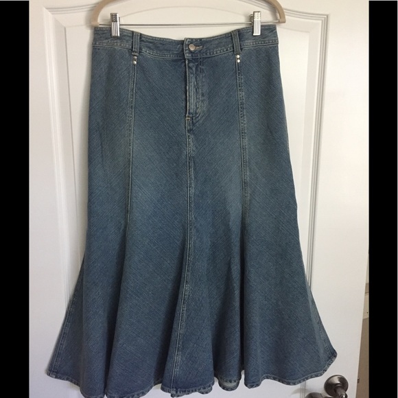 Dresses & Skirts - Long denim tulip skirt. Great with boots!!!