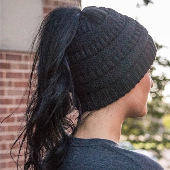 LAST ONE! Black Ponytail Beanie - Picture 2 of 2