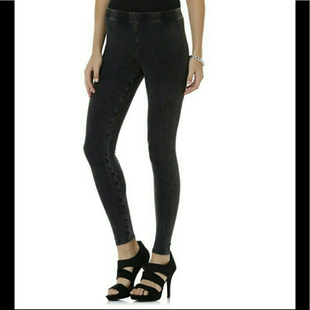 Acid/mineral was black leggings