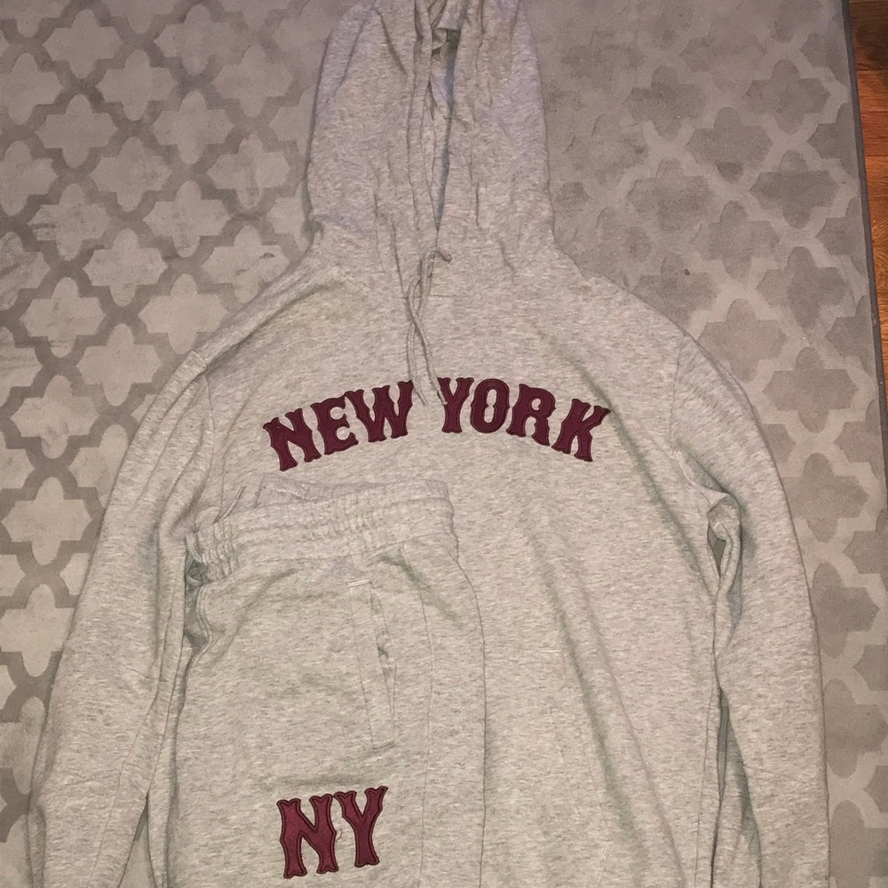 New York Sweat Suit