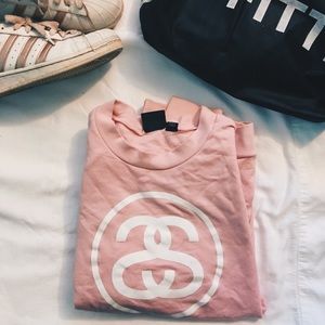 LIGHT PINK STUSSY SWEATSHIRT!!