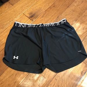 Under Armour Shorts 🏃🏻‍♀️🏃🏼‍♀️🏃🏾‍♀️🏃🏿‍♀️