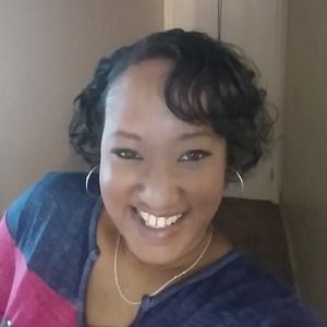 Meet your Posher, Stacey