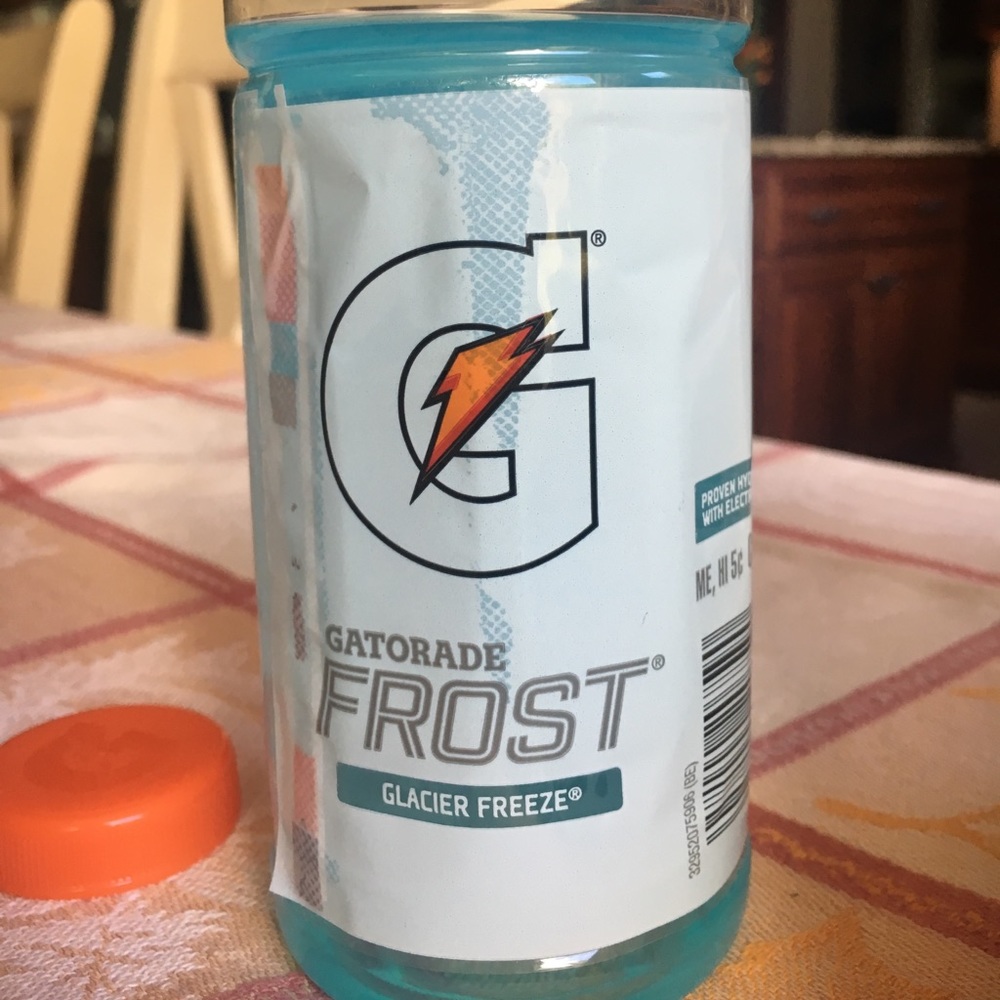 Glacier Freeze Gatorade Half Drinken By Obama