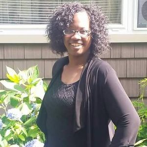 Meet your Posher, Pamika