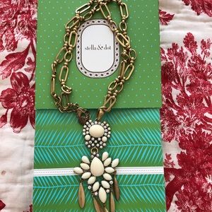 Stella and Dot costume jewelry - gold and cream