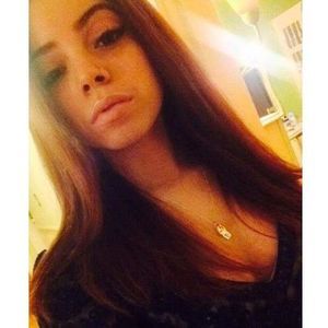 Meet your Posher, Ishshah