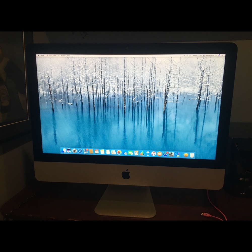 Apple iMac 21.5" Retina 4K Display 1TB 3.1ghz 8Gb